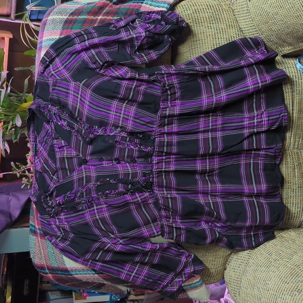 Torrid ladies blouse